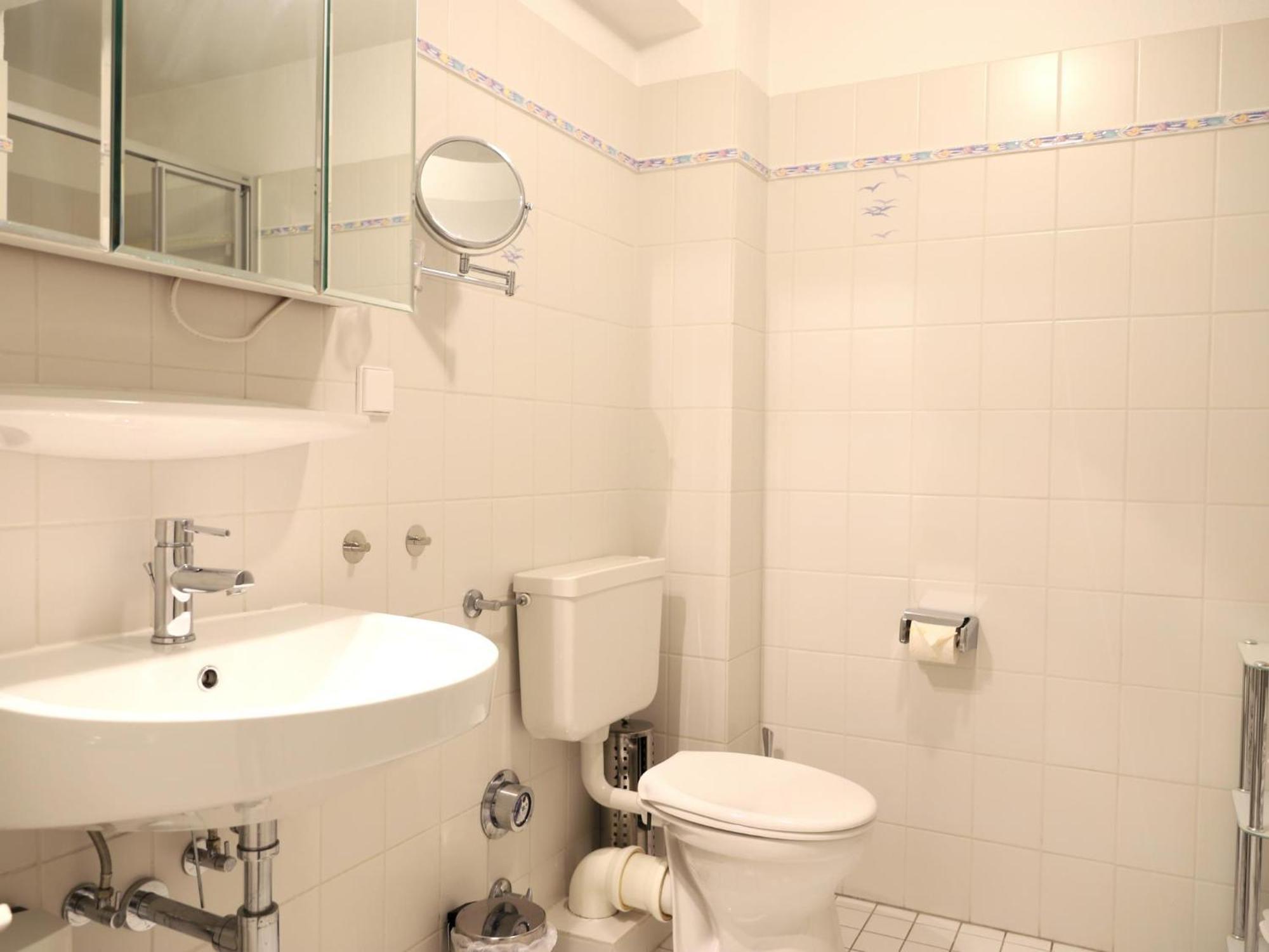 Apartment Ruhig Gelegenes Haus Am Ortseingang Von Wenningstedt-Braderup